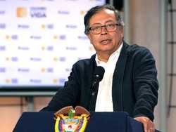 Presiden Kolombia Ungkap Rencana Mafia Tembak Jatuh Pesawatnya