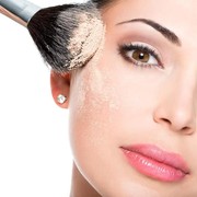 Rekomendasi 5 Bedak Tabur di Bawah Rp150 Ribu