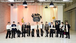 Aktivitas Seru SEVENTEEN Rayakan 9 Tahun Perjalanan Bareng Spotify