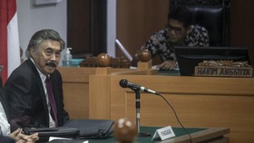 Tim Hukum PDIP Usai Gugatan Tak Diterima PTUN: Prabowo Yes, Gibran No