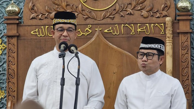 Anies dan Cak Imin Didorong Berpidato Usai Salat Jumat di Tanah Rencong