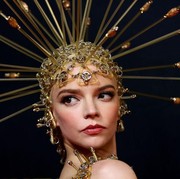 Anya Taylor-Joy Tampil Nyentrik di Premier Film Furiosa: A Mad Max Saga Australia