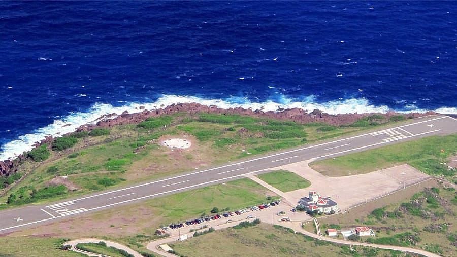 Bandara Pula Saba