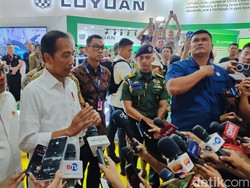 Jokowi Bilang Indonesia Bisa Bikin 1,6 Juta Motor Listrik Setahun