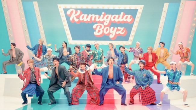 KAMIGATA BOYZ, tiga grup STARTO ENTERTAINMENT cabang Kansai, merilis single dan MV kolaborasi dengan konsep kocak.