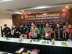 Polisi Buru Pemasok Narkoba ke Rio Reifan