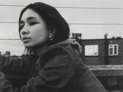 Lirik Lagu Too Much Of A Good Thing - Niki