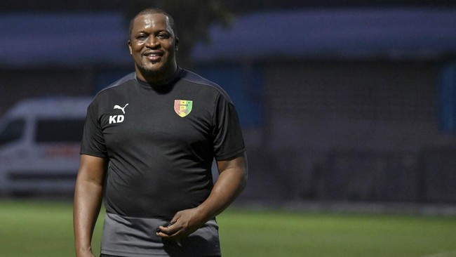 Pelatih timnas Guinea U-23 Kaba Diawara ungkap masalah yang dihadapi anak asuhnya jelang laga melawan Timnas Indonesia U-23.