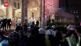 VIDEO: Polisi Bubarkan Paksa Demo Bela Palestina di UCLA