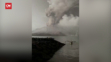 VIDEO: Gunung Ruang Erupsi Lagi, Sekolah di Sulut Ditutup