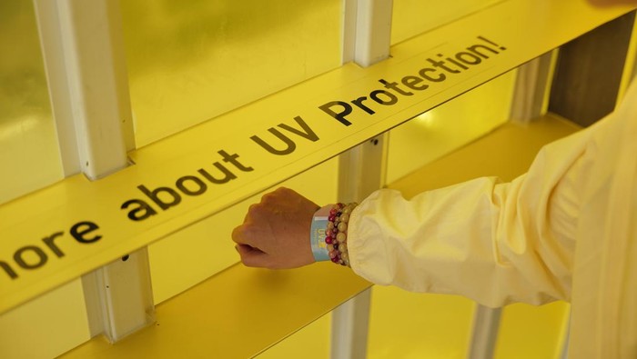Pakaian Uniqlo Beri Proteksi Instan & Praktis dari Sinar UV