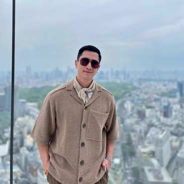 Terpopuler: Verrell Belikan Ibu Sambung Mobil hingga Nathalie Holscher Nge-DJ Lagi