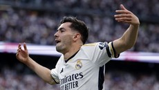 Hasil La Liga: Real Madrid Selangkah Lagi Juara