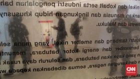 FOTO: Pameran 'Bloody Nickel', Sisi Gelap Kendaraan Listrik di TIM