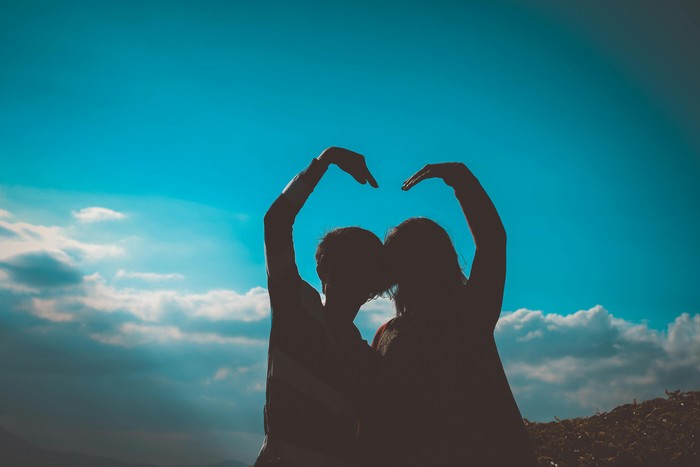 Perbedaan Zodiak Taurus Bulan April dan Mei