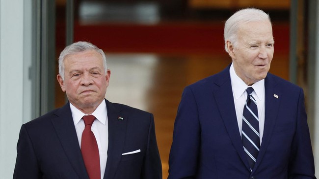 Biden akan bertemu Raja Yordania Abdullah II untuk bahas situasi Gaza. Pertemuan dilakukan saat perwakilan negosiator bertemu di Kairo. 