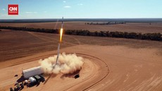 VIDEO: Penampakan Roket Berbahan Bakar Lilin Lepas Landas di Australia