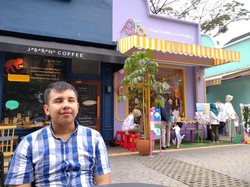 Kisah Agam Mengolah Suara Jadi Senjata untuk Berkarya dan Setara