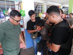 Motif Suami di Karimun Tega Tancapkan Sikat Gigi ke Leher Istrinya Sampai Tewas