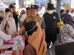 Bupati Koltim Pastikan Warganya Dapat Akses Pengobatan Gratis
