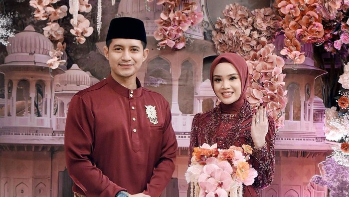 Chand Kelvin lamar kekasihnya.