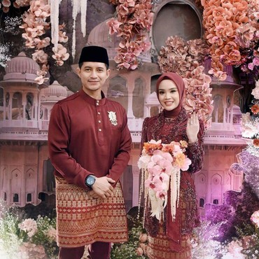 Hubungan Dirahasiakan, 7 Momen Chand Kelvin Lamar Keponakan Artis Senior