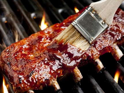 Resep Iga Bakar Barbeque Empuk ala Restoran, Enak Rasanya Juara Bun!
