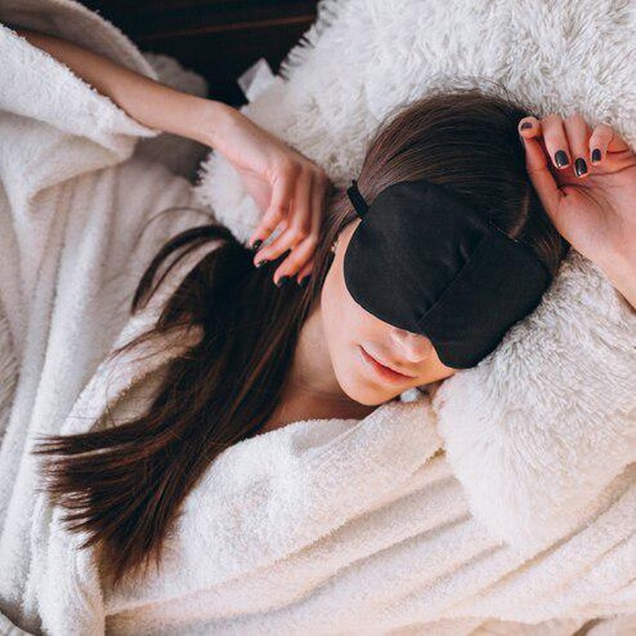 Deretan kebiasaan di malam hari untuk bantu tidur lebih nyenyak