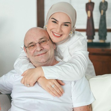 Sosok Johan de Beule Ayah Irish Bella