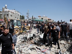 Israel Serang Rumah di Deir al-Balah, 2 Orang Tewas