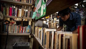 Siswa SMA Sulbar Wajib Baca 20 Buku, Jadi Syarat Kelulusan