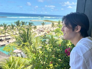 Pamer Foto Liburan di Bali, Caption Minhyuk BTOB Bikin Salfok