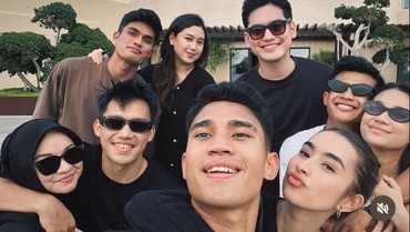 img-title 7 Potret Pratama Arhan-Azizah Salsha Triple Date Bareng Pemain Timnas & WAGs di Qatar