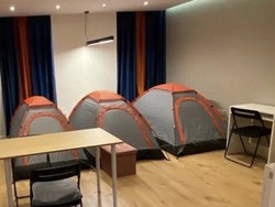 Ngadi-ngadi, Sewakan Tenda Dalam 1 Apartemen