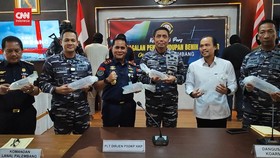 VIDEO: TNI AL Gagalkan Penyelundupan Benih Lobster Senilai Rp15 M