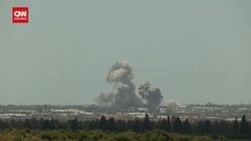 VIDEO: Israel Bombardir Rafah usai Usir Warga Gaza