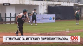 VIDEO: 16 Tim Bersaing dalam Turnamen Slow Pitch Internasional
