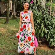 Gaya Musim Panas yang Colorful Stylish Tapi Tetap Nyaman