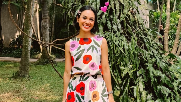 Andien Aisyah di peluncuran Uniqlo x marimekko Summer 2024.