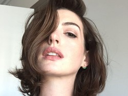 Anne Hathaway Bangkit Berkat Kepercayaan Christopher Nolan