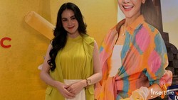 Cara Arumi Bachsin Bawa Keindahan Alam ke Dalam Rumah