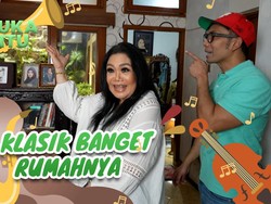 Menilik Isi Rumah Klasik Milik Ermy Kullit Penyanyi Jazz Era 70-an