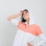 Mengenal 4 Keunggulan Pakaian UPF, Solusi Praktis Melindungi Diri dari Sinar UV