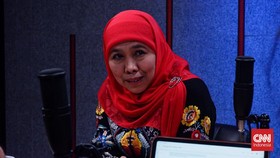 Khofifah Respons Peluang Tarung Lawan Kiai Marzuki di Pilgub Jatim