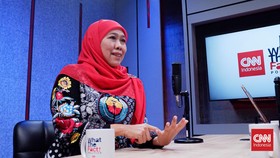 Khofifah Respons Isu Cagub Tunggal: Waspada, Kerja Keras Lahir Batin