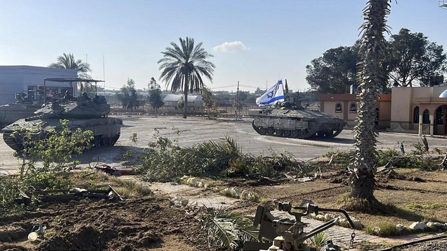 AS menghentikan pengiriman bom ke Israel setelah pasukan Zionis menyerbu Rafah, kota di selatan Jalur Gaza Palestina, pada Selasa (7/5) pagi.