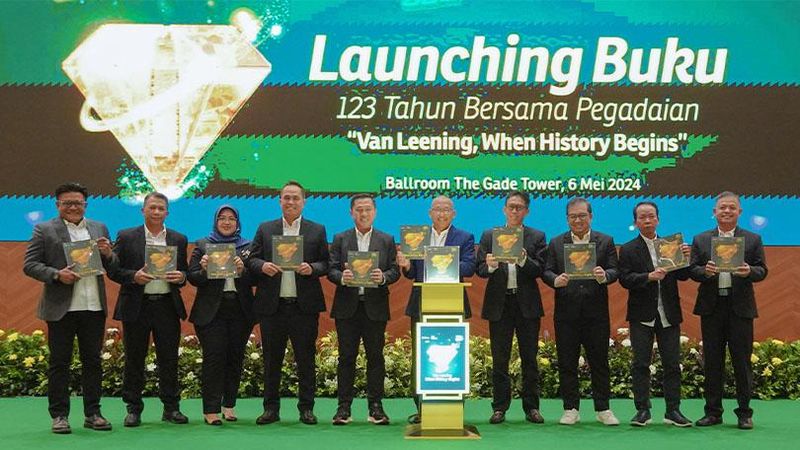 PT Pegadaian meluncurkan buku bertajuk Van Leening When History Begins yang mengungkapkan perjalanan sejarah Pegadaian secara lebih dekat.