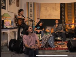 Lirik Lagu Mari Bercinta - Sheila On 7