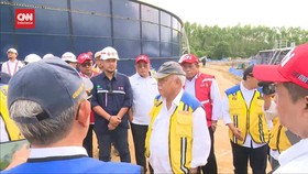 VIDEO: Menteri Basuki Cek Air Siap Minum untuk Suplai IKN