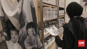Daftar Merchandise di BTS Pop-up MONOCHROME Jakarta, Buruan Serbu!